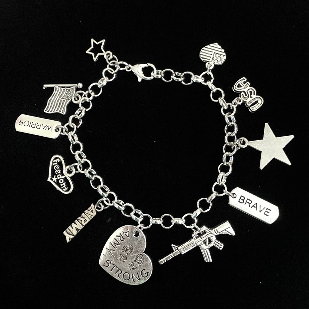 Army Charm Bracelet Boot Camp Graduation Promotion Deployment Soldier Gi…